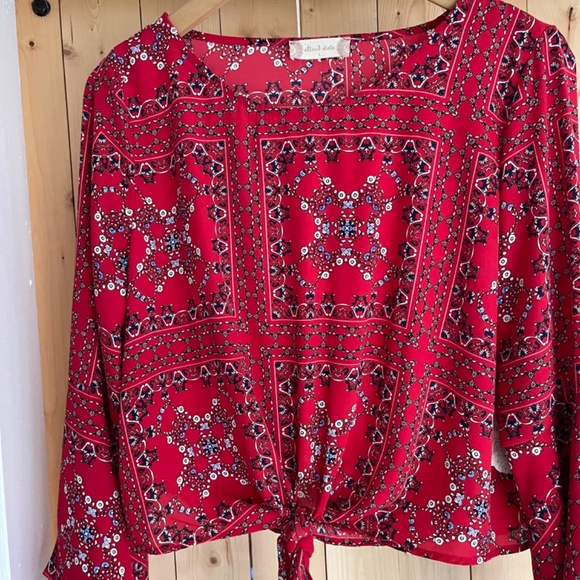 Altar’d State MacKenzie Crop Top with Bell Sleeves NWT Large - Picture 5 of 8